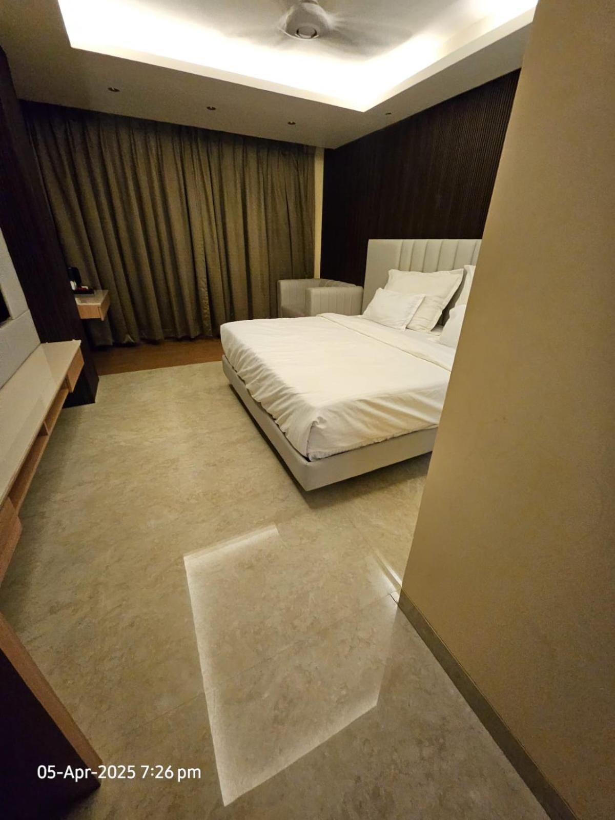The Grand Suncity Hotel & Resorts Bhopal Exterior foto